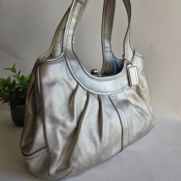 EUC Coach Ergo Metallic Silver Kisslock Bag (#12831) - Picture 2 of 12